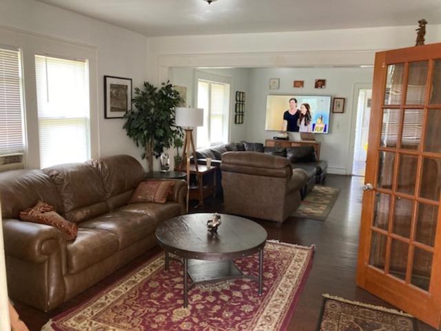 Country House On 1 Acre 4 Beds Great For Events Or A Quiet Weekend! Independence Εξωτερικό φωτογραφία